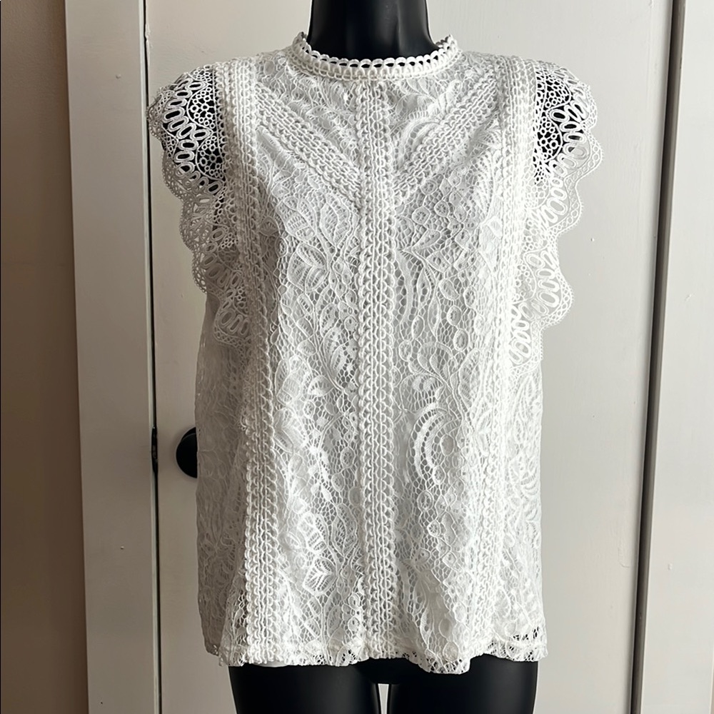 NWT Cable & Gauge lace top